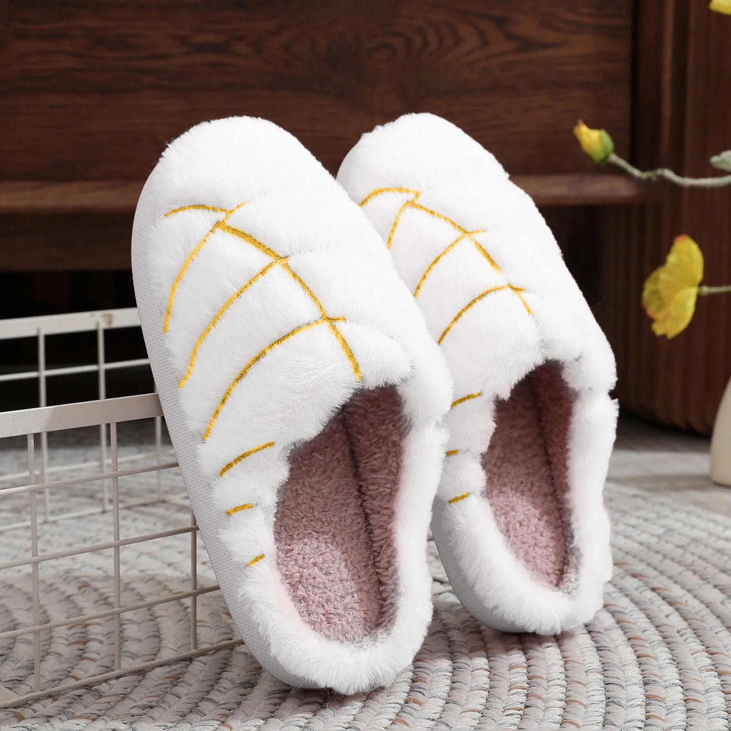 Concha Slippers ®